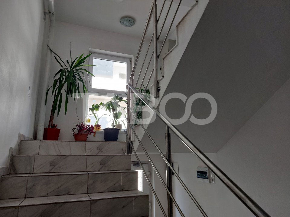 Apartament 118 mp 4 camere balcon pivnita loc parcare Piata Cluj Sibiu