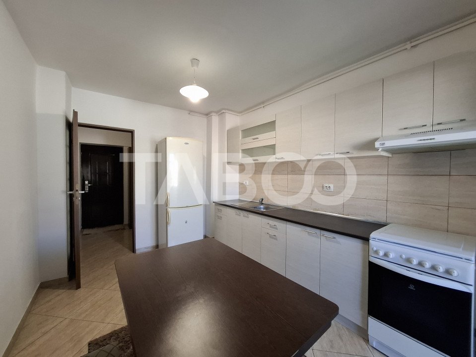 apartament-2-camere-51-mp-2-balcoane-bloc-cu-lift-zona-turnisor-sibiu-P22133