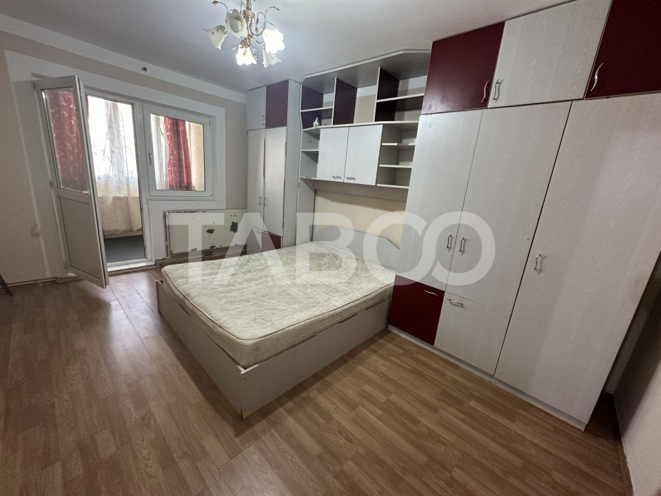 Apartament 2 camere etaj intermediar zona 1 Decembrie Fagaras in Fagaras - 1 Decembrie 1918