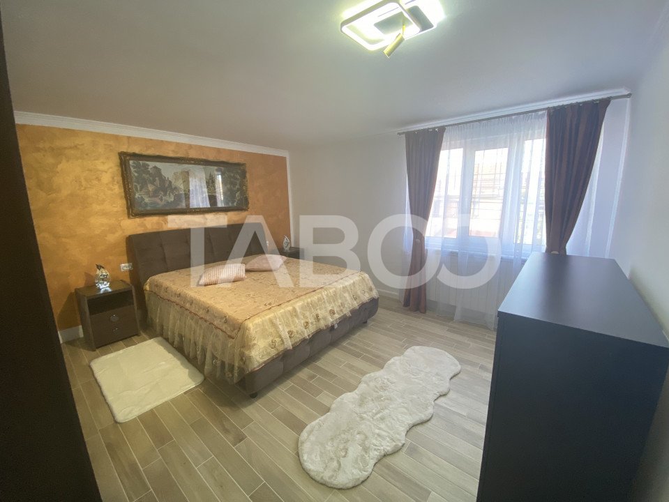 Apartament 3 camere 60mpu mobilat utilat curte zona Centru Alba Iulia 