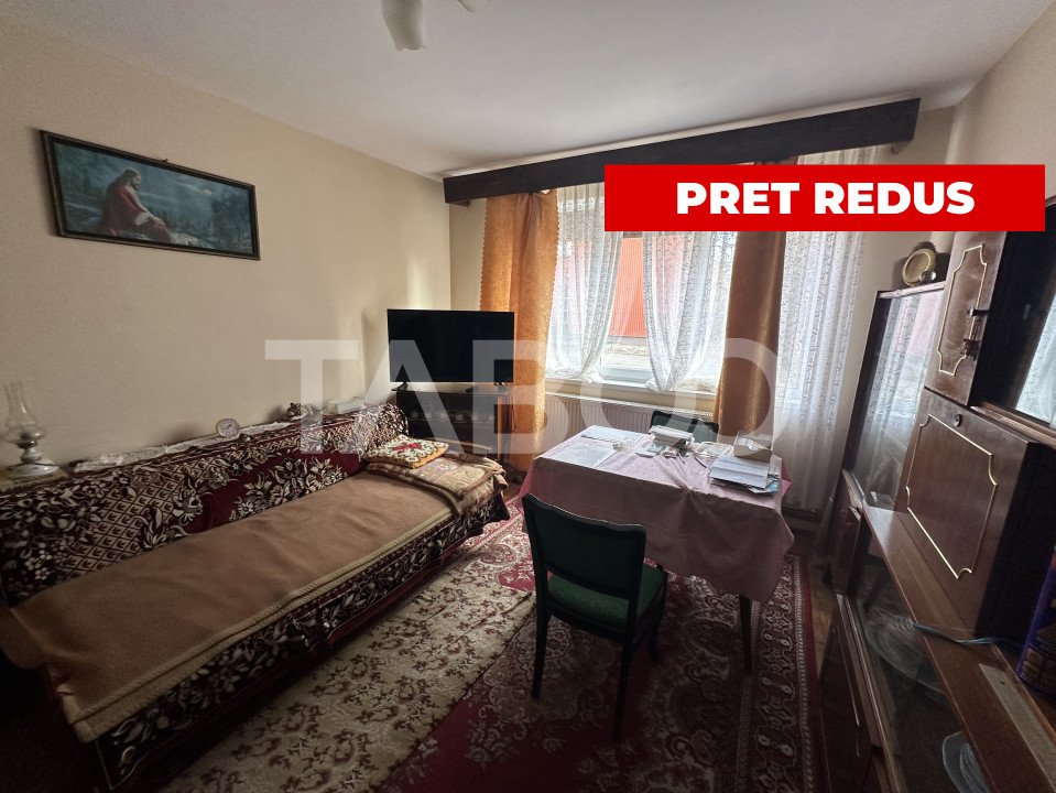  Apartament 3 camere 70 mpu parter zona 13 Decembrie in Fagaras - 13 Decembrie