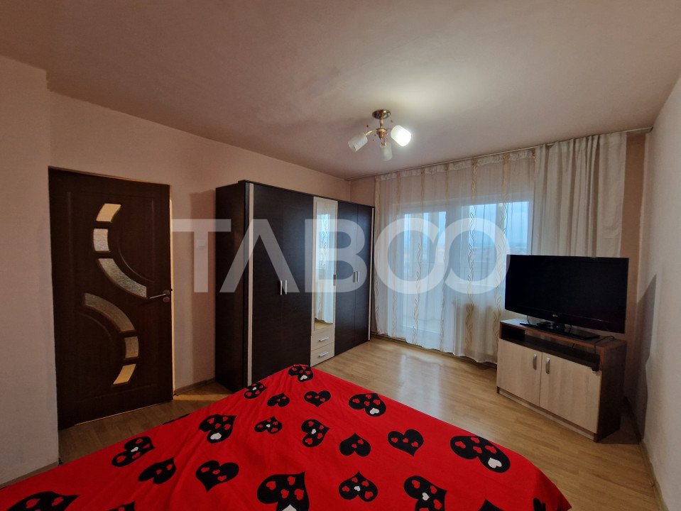 Apartament 3 camere de inchiriat 2 balcoane lift Terezian Sibiu