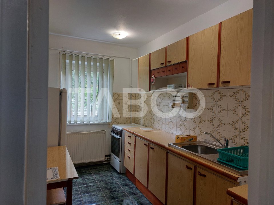 Apartament 3 camere de inchiriat parter zona Mihai Viteazu Sibiu