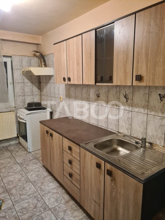 Apartament 65 mp 4 camere decomandate balcon  Piata Noua Cisnadie in Cisnadie - Piaţa Nouă