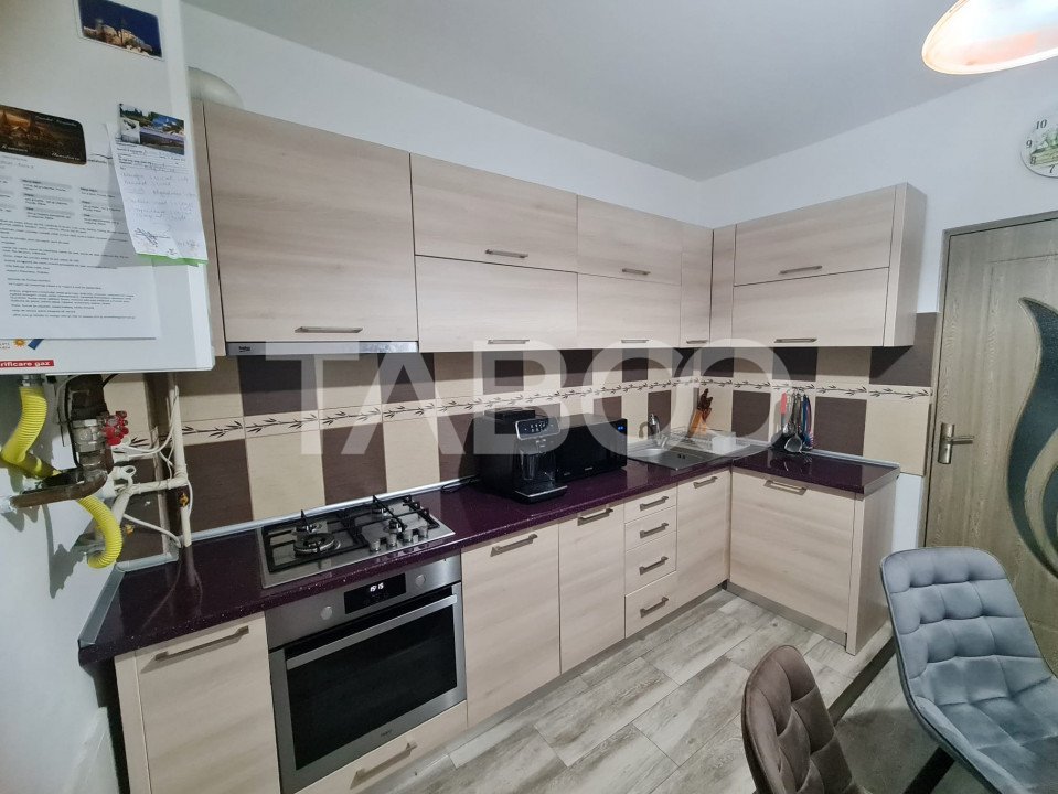 Apartament cu 3 camere balcon si parcare in zona Kaufland Arhitectilor