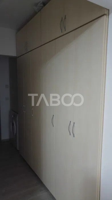 Apartament cu 3 camere de inchiriat in zona Mihai Viteazul