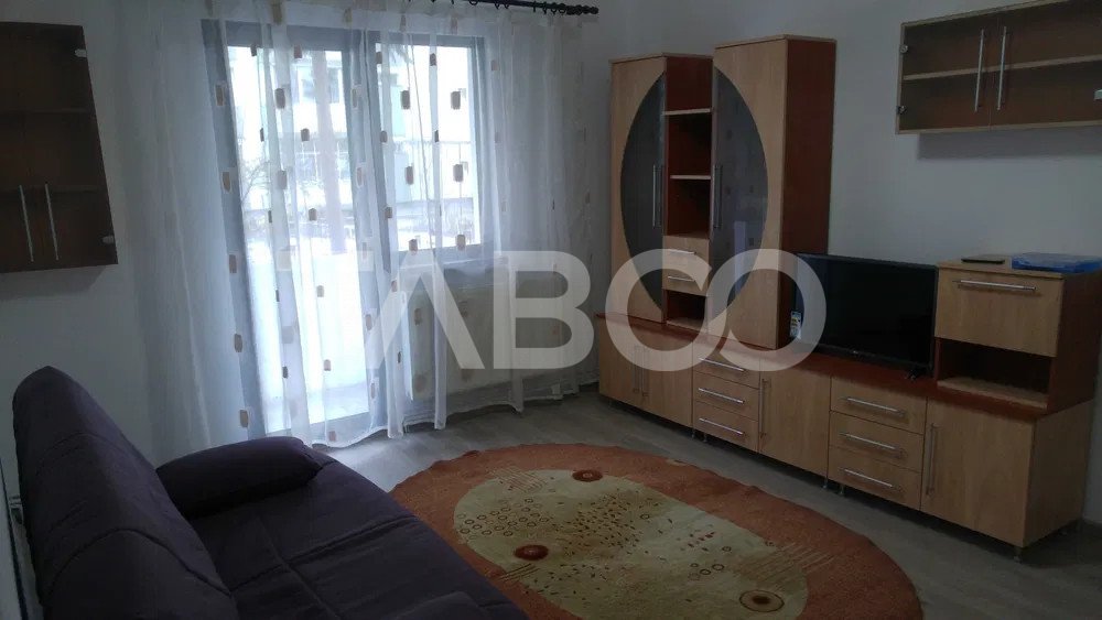 Apartament cu 3 camere de inchiriat in zona Mihai Viteazul