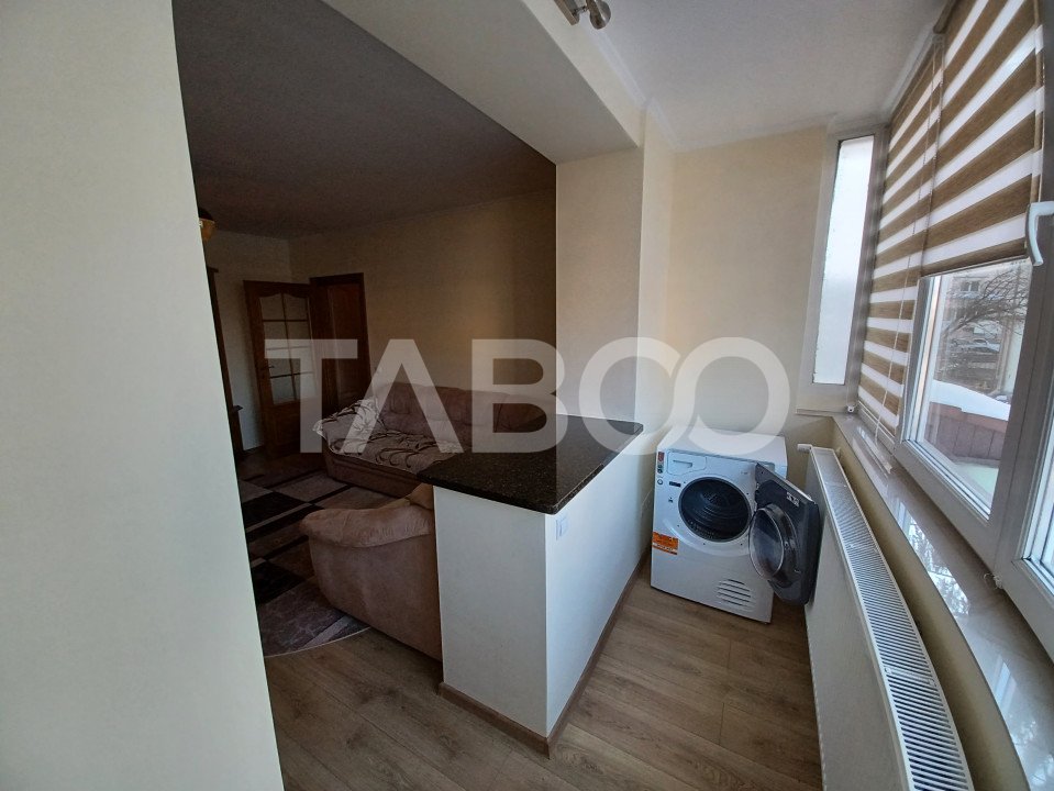 Apartament cu 3 camere modern renovat etajul 1 Centrul de Afaceri