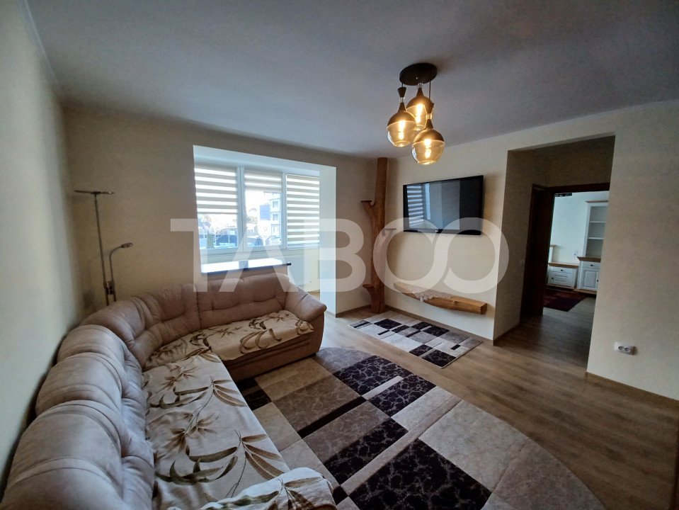 Apartament cu 3 camere modern renovat etajul 1 Centrul de Afaceri