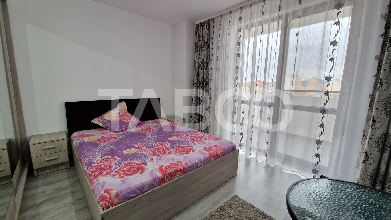 Apartament de închiriat 3 camere balcon parcare lift Doamna Stanca