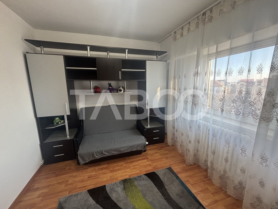 Apartament de inchiriat 3 camere complet mobilat utilat Turnisor