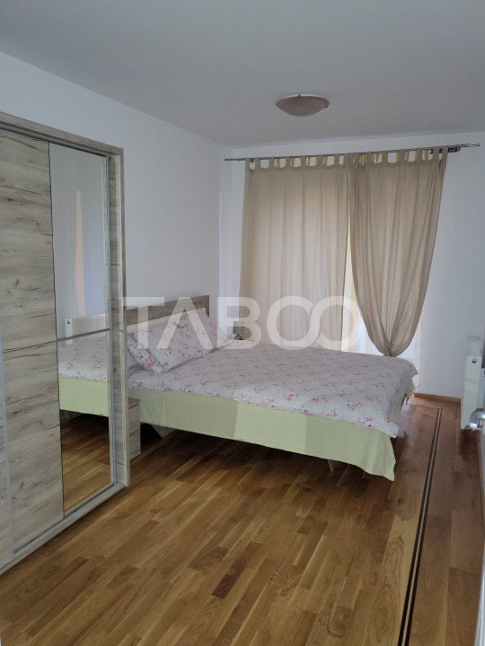 Apartament de inchiriat 3 camere parter balcon loc parcare zona Lupeni