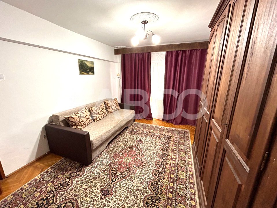 Apartament de inchiriat 4 camere 2 bai 2 balcoane Calea Dumbavii Sibiu