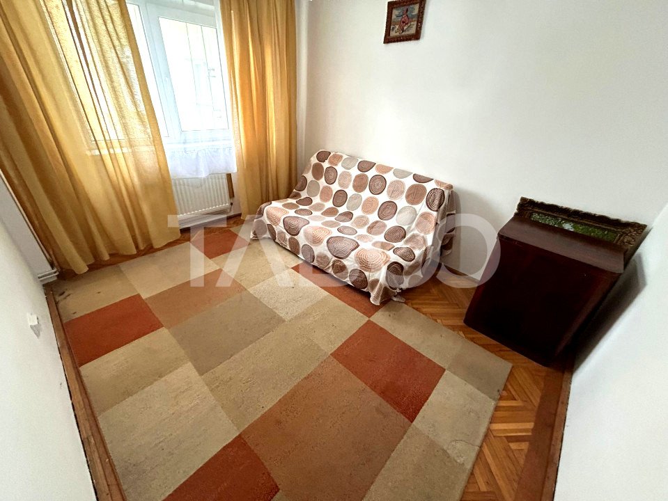 Apartament de inchiriat 4 camere 2 bai 2 balcoane Calea Dumbavii Sibiu