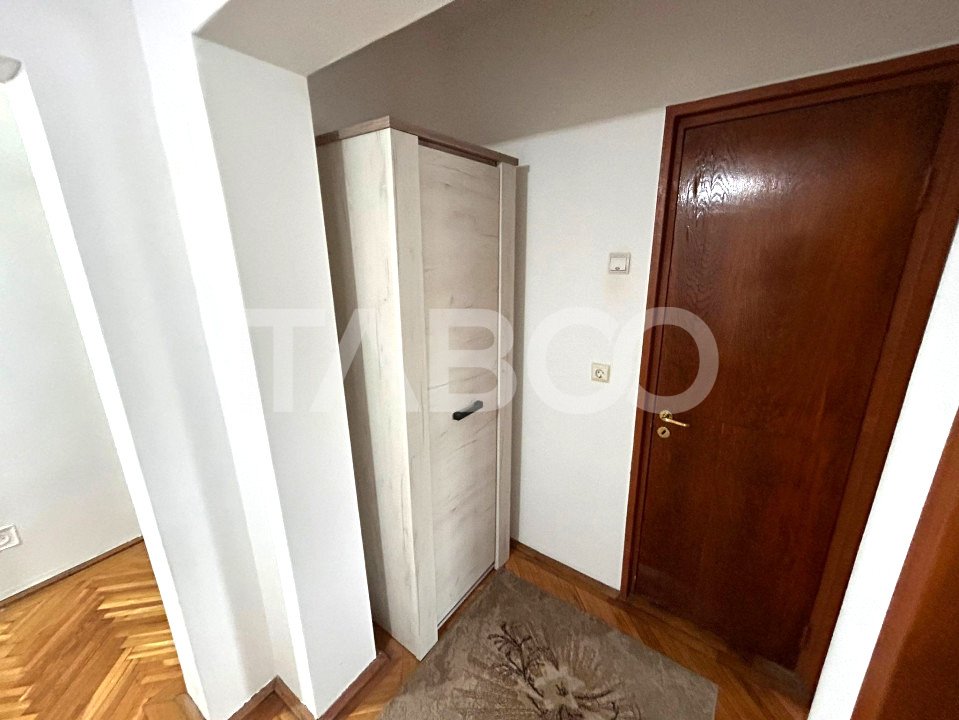 Apartament de inchiriat 4 camere 2 bai 2 balcoane Calea Dumbavii Sibiu