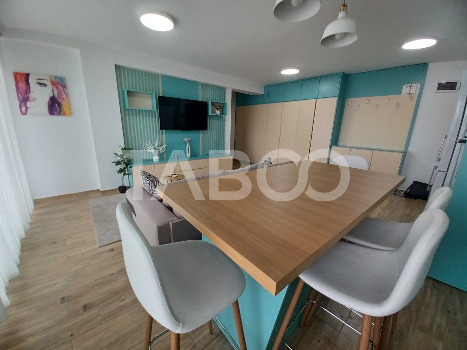 Apartament de inchiriat cu 3 camere si balcon langa centru