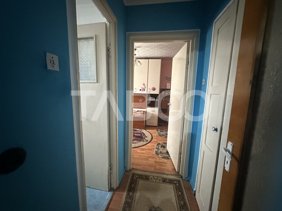 Apartament de vanzare 2 camere 49 mp utili zona 13 Decembrie