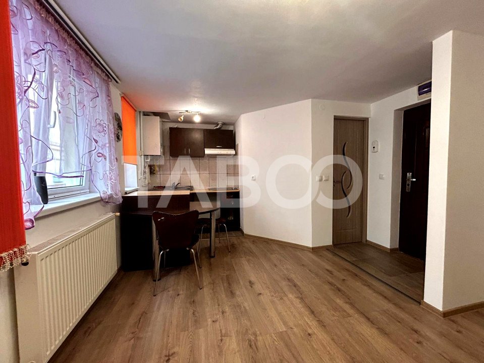 Apartament de vanzare 2 camere decomandate 40 mpu 2 bai in Sibiu