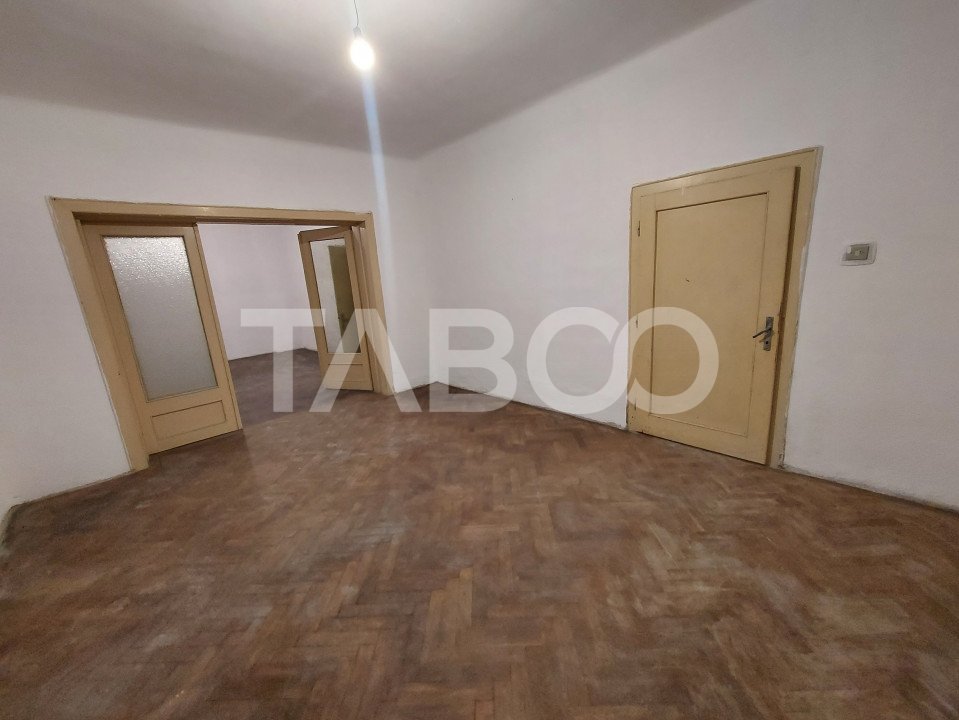 apartament-de-vanzare-3-camere-decomandate-78-mpu-pivnita-trei-stejari-P22199