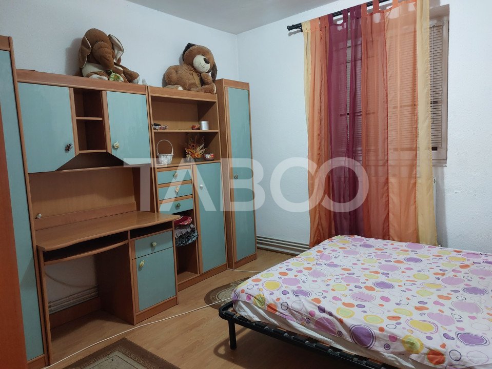 Apartament de vanzare 40 mpu 2 camere mobilate Piata Noua in Cisnadie