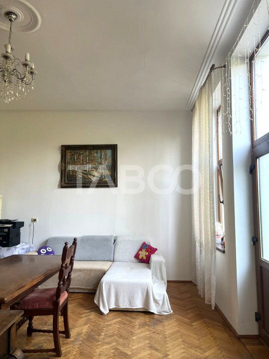 Apartament de vanzare 5 camere 166 mpu in zona Trei Stejari din Sibiu