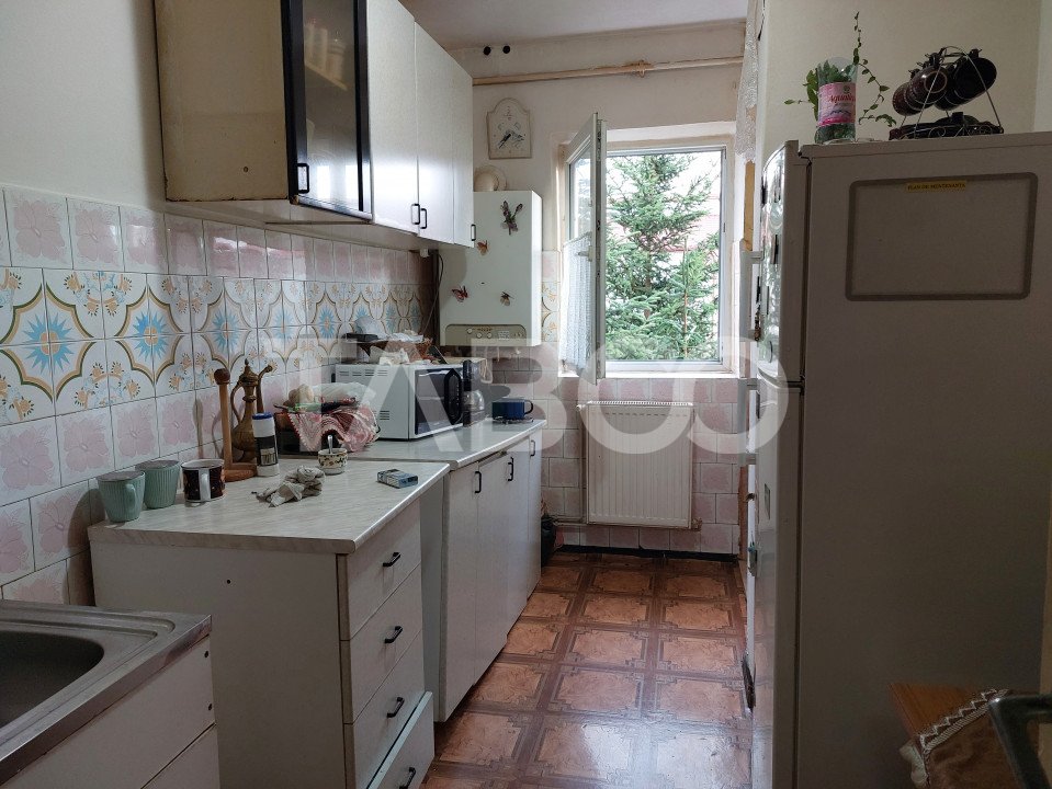 apartament-de-vanzare-75-mp-4-camere-2-balcoane-etaj-2-cisnadie-P21205