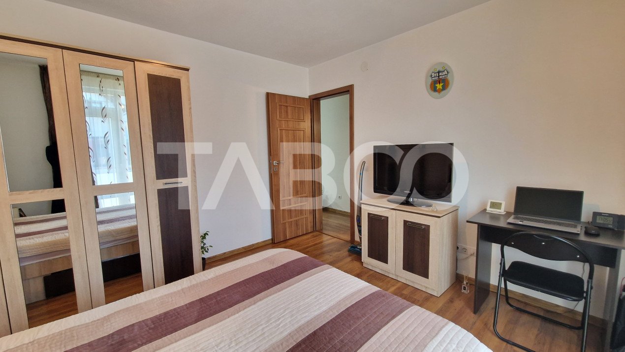 Apartament de vanzare cu 3 camere etajul 1 la intrare in Arhitectilor