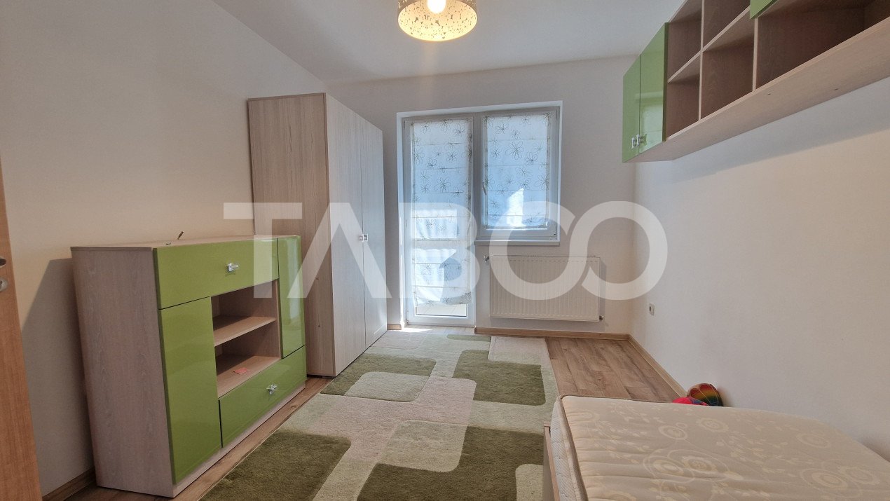 Apartament de vanzare la intrarea in Arhitectilor 3 camere si balcon