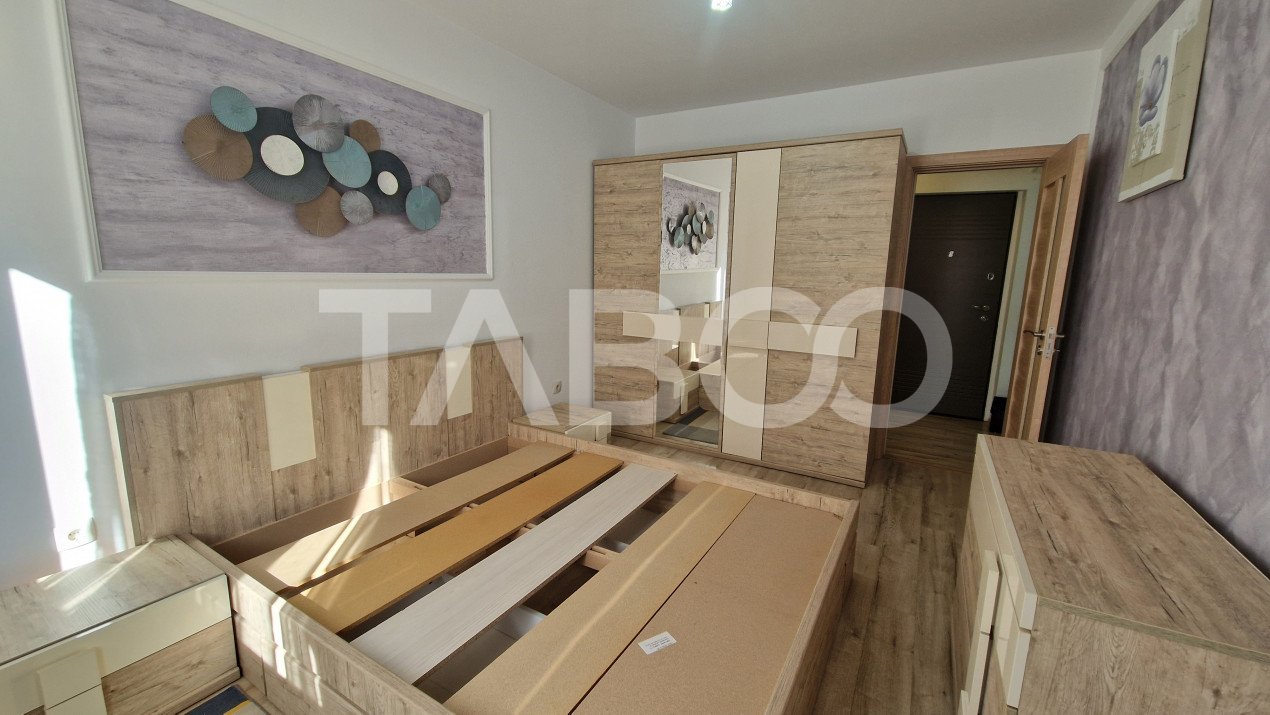 Apartament de vanzare la intrarea in Arhitectilor 3 camere si balcon