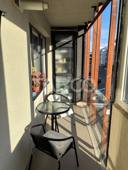 Apartament de vanzare la intrarea in Arhitectilor 3 camere si balcon