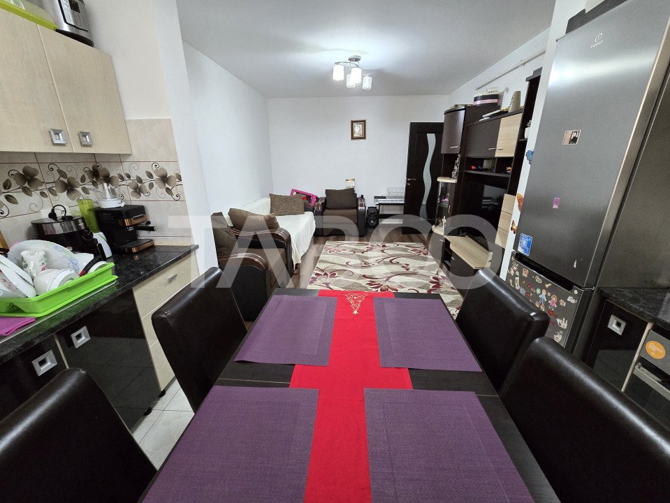 Apartament decomandat 3 camere 2 bai balcon etaj 1 Arhitectilor Sibiu