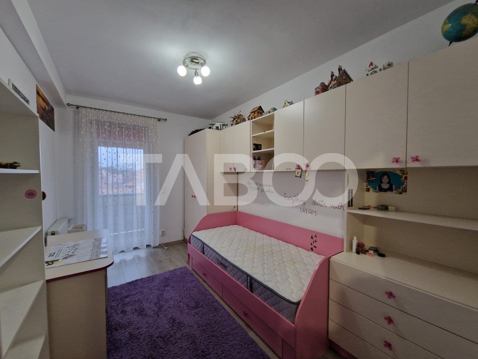 Apartament decomandat 3 camere mobilat si utilat Turnisor Sibiu