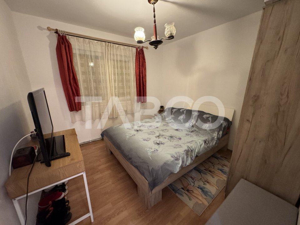 apartament-decomandat-cu-3-camere-si-pivnita-vasile-aaron-sibiu-P22039