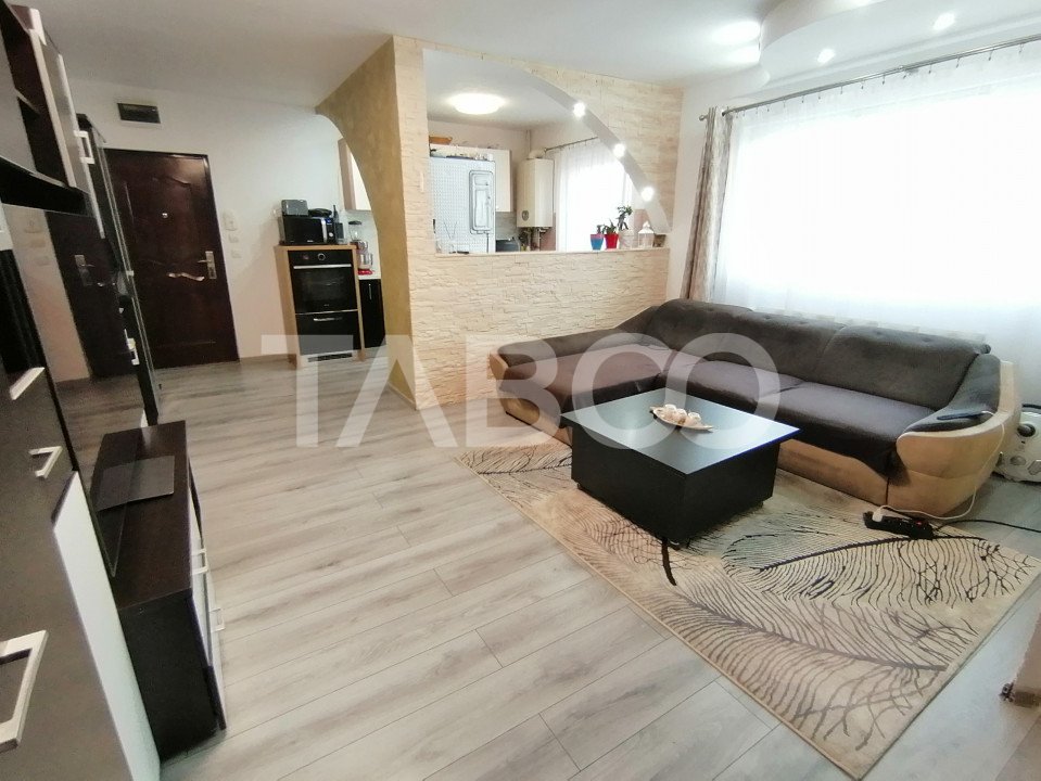 apartament-decomandat-de-vanzare-75-utili-3-camere-2-bai-mihai-viteazu-P21223