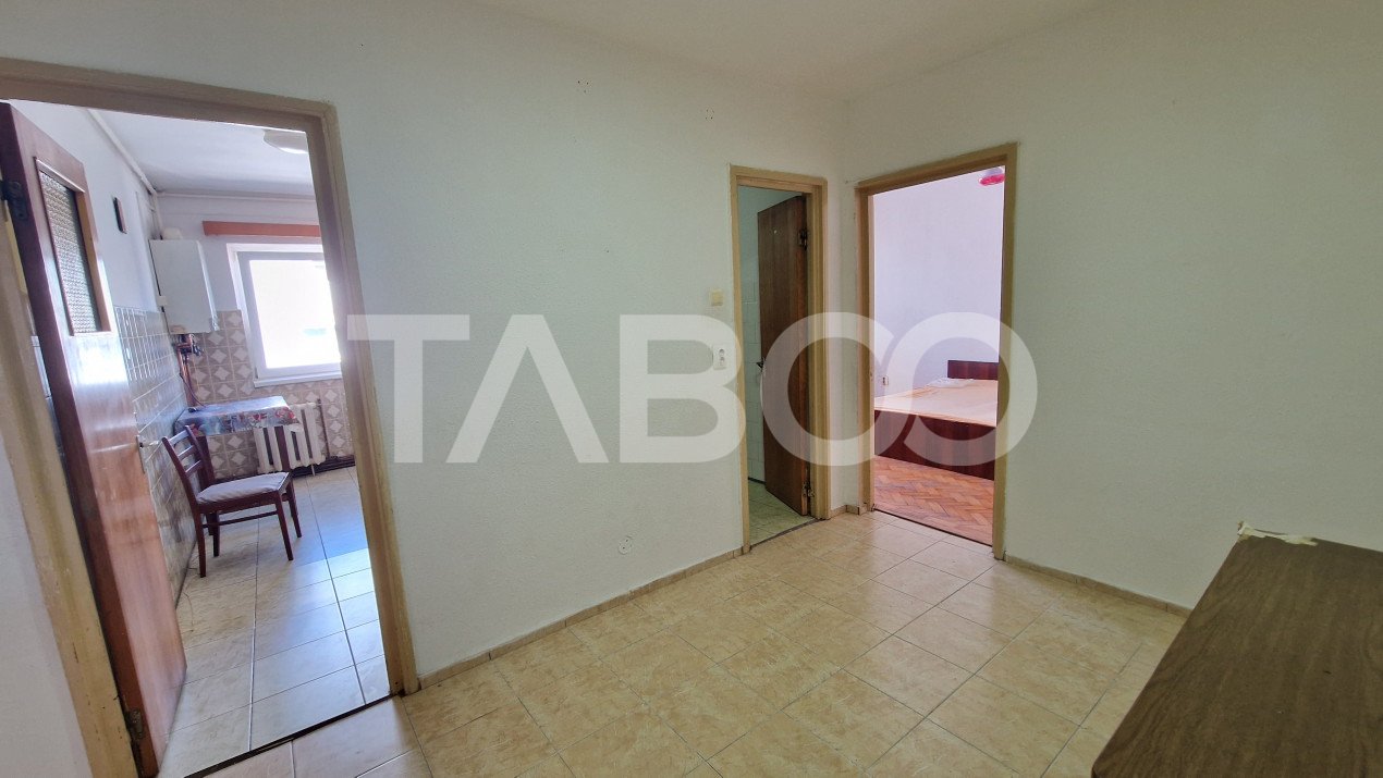 apartament-decomandat-de-vaznare-2-camere-cu-balcon-in-vasile-aaron-P21197