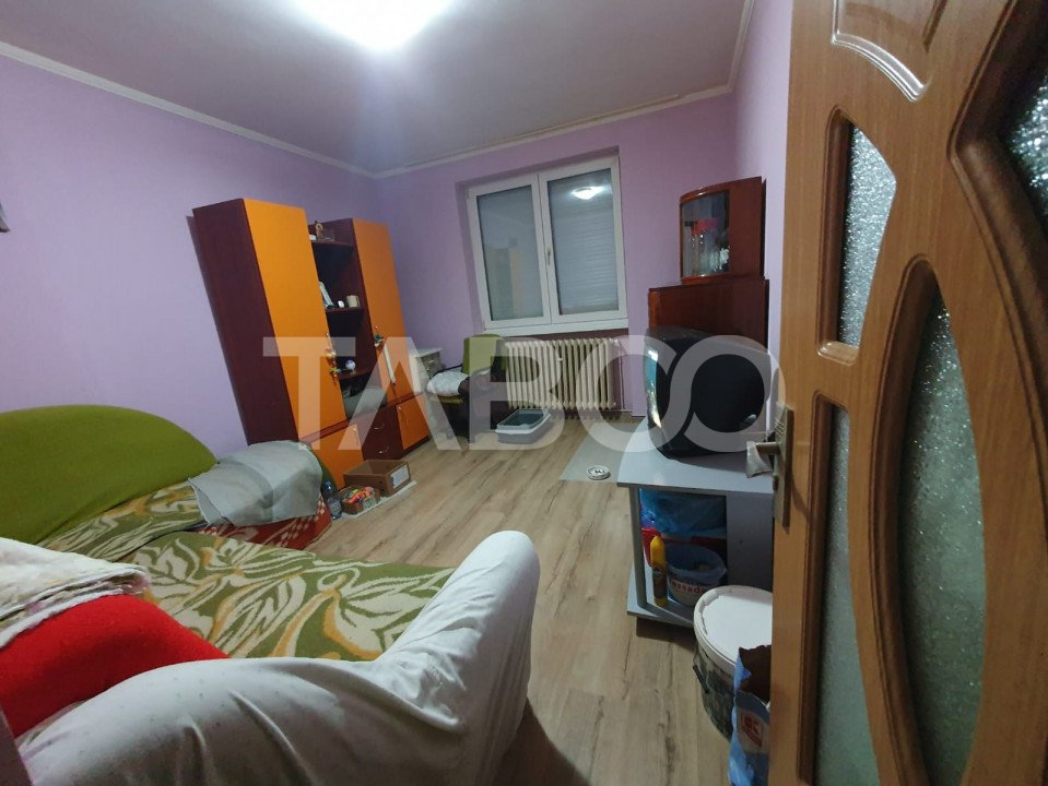 Apartament la parter 3 camere 75 mp utili zona Vasile Alecsandri