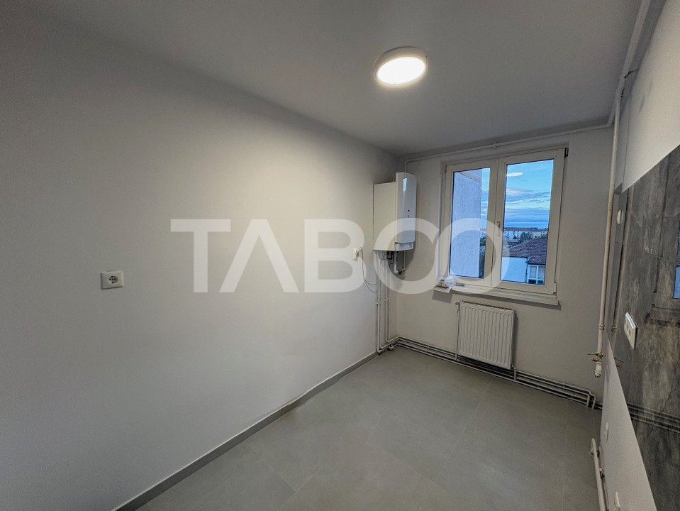 Apartament renovat 2 camere decomandate si balcon zona Rahovei Sibiu