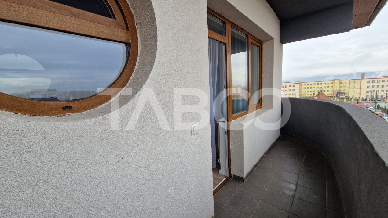 Apartament superb cu 3 camere de inchiriat + parcare subterana