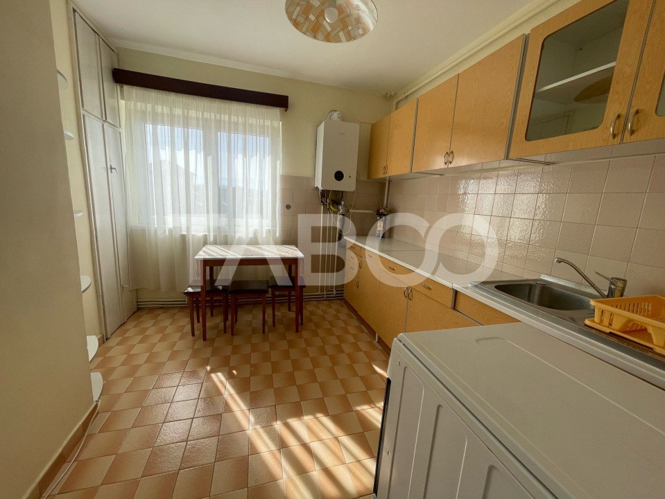 Apartamente de inchiriat cu 3 camere 73 mpu Zona Terezian Sibiu