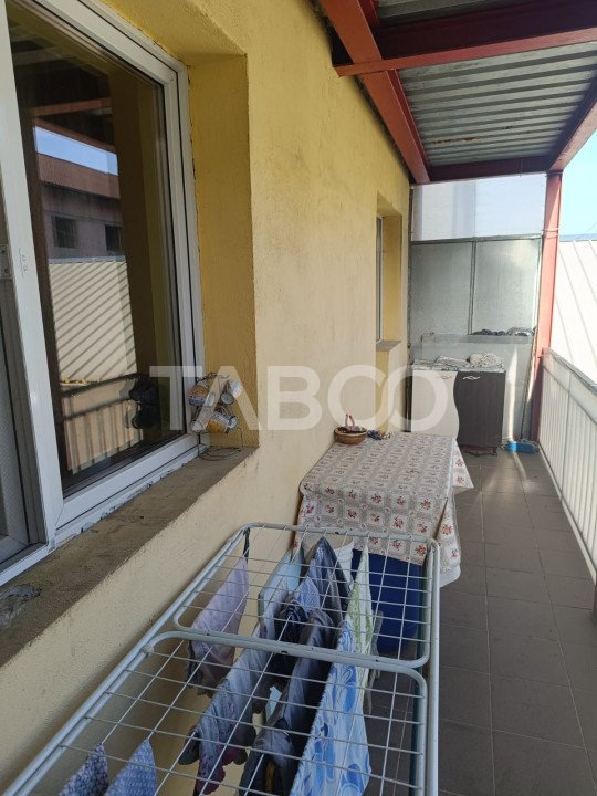 Garsoniera cat un apartament! 51 mp utili balcon 6 mp etaj 3 sat Marsa