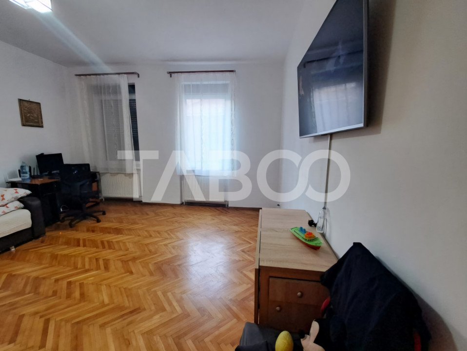 garsoniera-de-vanzare-52-mpu-pivnita-si-gradina-110mp-in-zona-garii-P18810